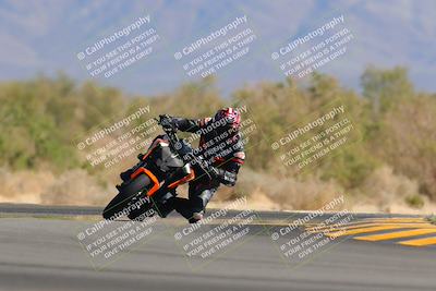 media/Nov-06-2022-SoCal Trackdays (Sun) [[208d2ccc26]]/Turn 7 Set 2 (1050am)/